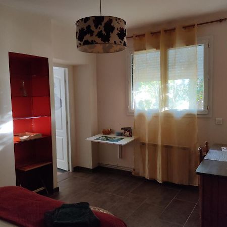 Chambre Privee Avec Parking Nîmes Kültér fotó